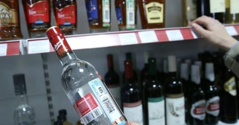Spirtli içkilərin aksiz dərəcələri cüzi artırıla bilər
