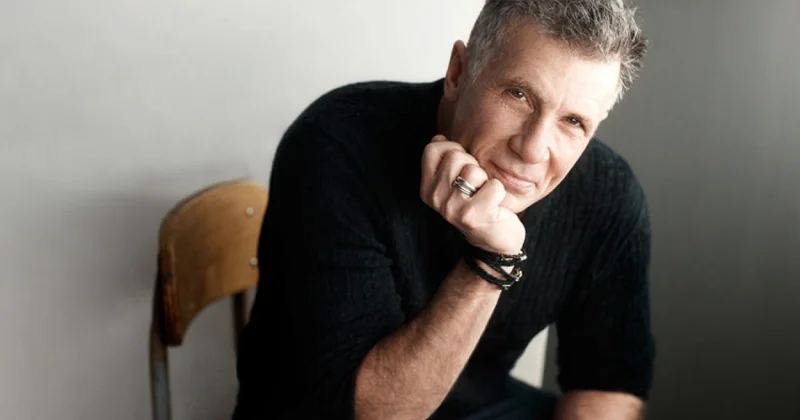 Maykl Kanniqem: Tənqidləri oxumuram, onlar yaradıcılıq prosesinə mane olur... Müsahibə