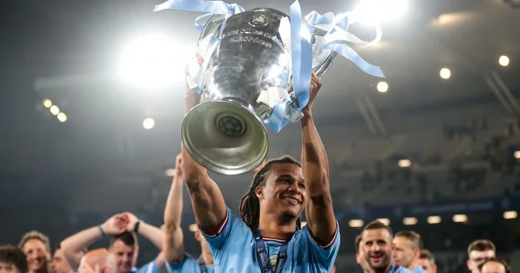 “İnter” və “Yuventus” “Mançester Siti”nin müdafiəçisi ilə mübarizəyə başlayırlar