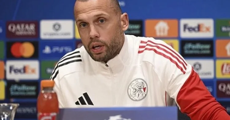 Qarabağ ın rəqibi baş məşqçisi ilə yollarını ayırdı RƏSMİ