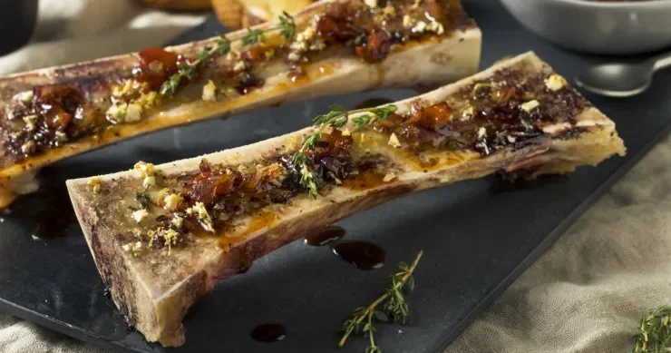 Qurmanlar sümük iliyini qaşıqla yeyirlər Faydaları nədir?