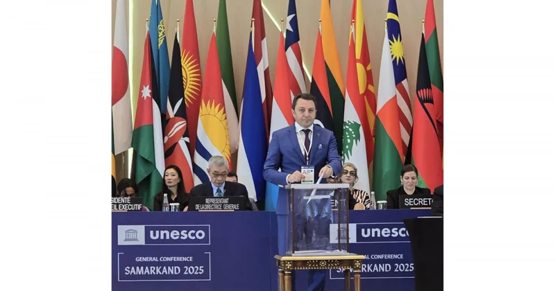 Elnur Məmmədov UNESCO Baş Konfransının 43 cü sessiyasında iştirak edib
