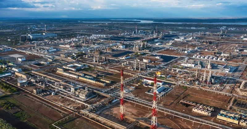 Волгоградский НПЗ остановил работу после атаки украинских дронов Minval Politika