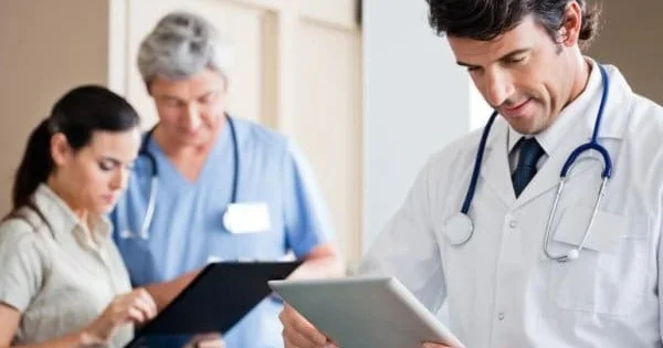 Səhiyyə sahəsinə ayrılan xərclər ARTIRILACAQ RƏSMİ