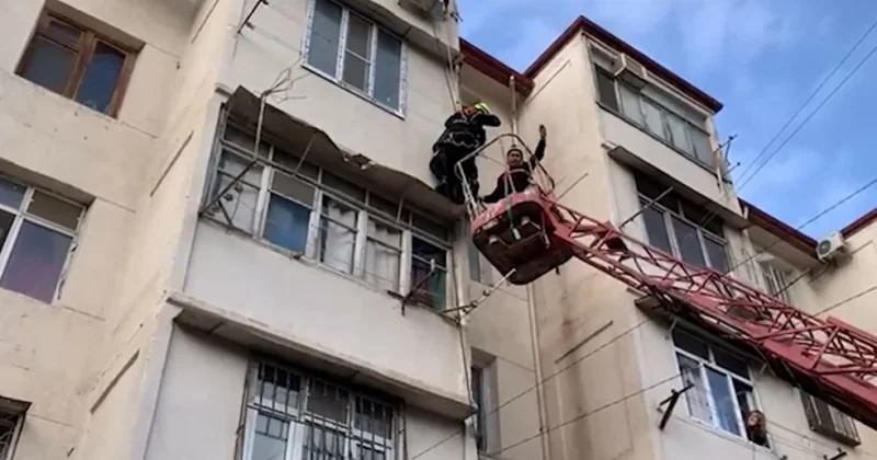 МЧС провело необычную спасательную операцию в Баку ВИДЕО