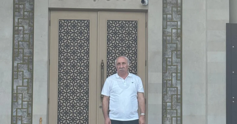 XATİRƏLƏRİMİN DİRİLDİYİ SƏFƏR Əbülfət MƏDƏTOĞLU yazır