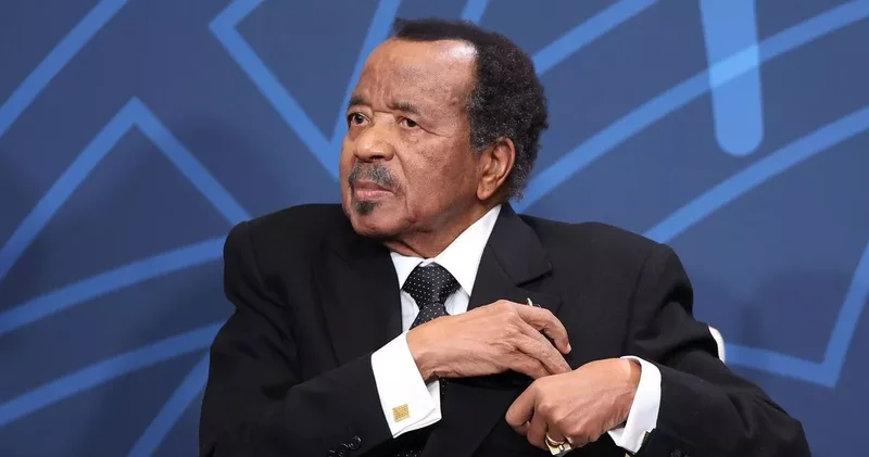 Поль Бийя вступил в должность президента Камеруна в восьмой раз