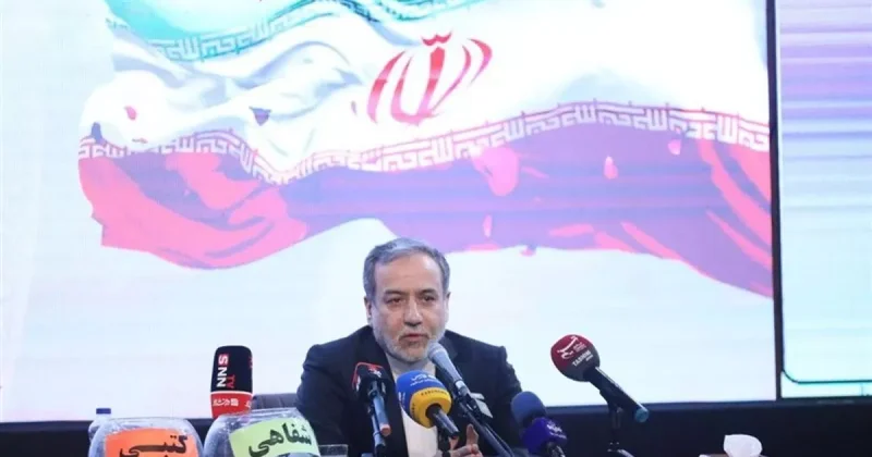 Арагчи: США признают, что Иран разделил мир из за snapback