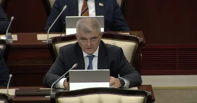 “Çoxuşaqlı anaların pensiya yaşı azaldılmalıdır” Fazil Mustafa