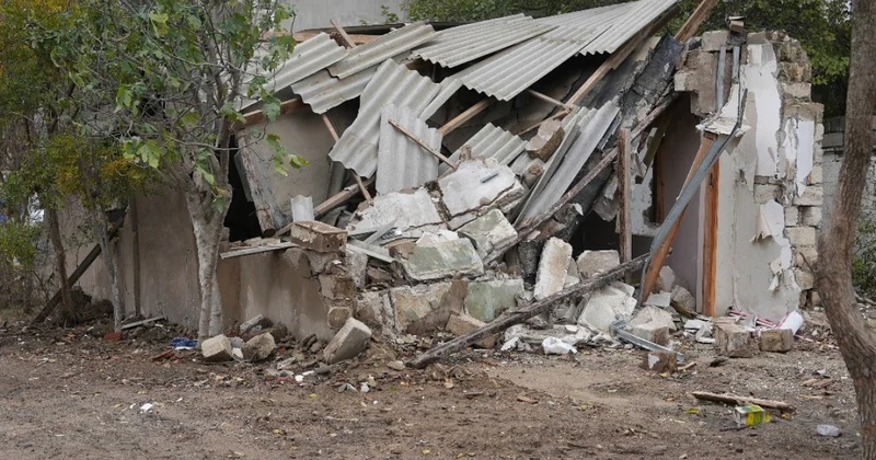 А семью народного поэта за что? наши беды