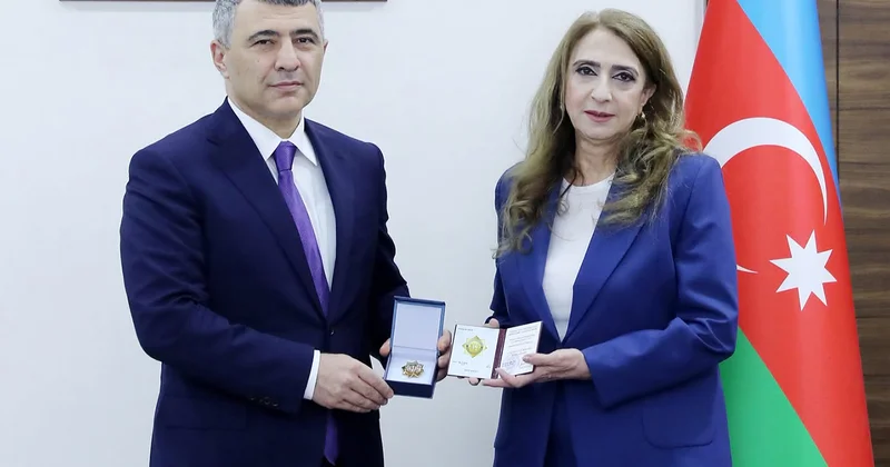 Naxçıvan Ali Məhkəməsinin sədri təqaüdə göndərildi Foto