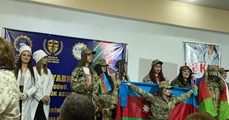 Zəfər ruhu, Vətən sevgisi 8 Noyabr Azərbaycanda bayram ab havası ilə qarşılanıb