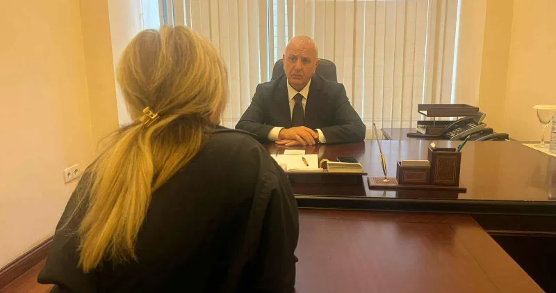 Ülvi Quliyev seçicilərini qəbul edib FOTOLAR