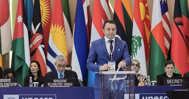 Эльнур Мамедов принял участие в 43 й сессии Генеральной конференции ЮНЕСКО в Самарканде