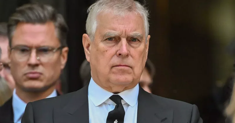 Эндрю Маунтбеттен Виндзор официально лишен титула принца