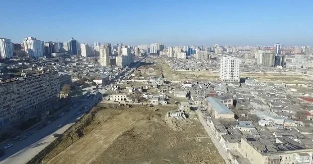 Bir neçə ayda “Sovetski”dən 400 ailə köçürülüb RƏSMİ KONKRET