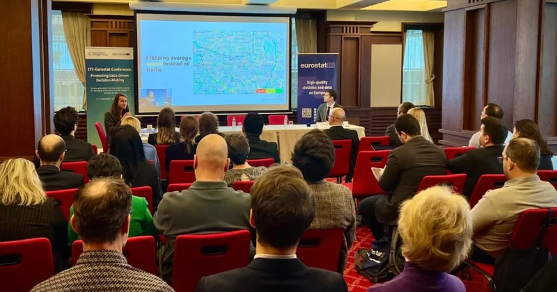 Sofiyadakı konfransda Bakının “Rəqəmsal əkiz”i layihəsi təqdim olunub FOTOLAR