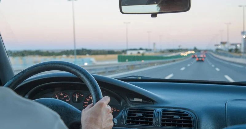 Bərbər, aşpaz, sürücü və ofisiantların NƏZƏRİNƏ