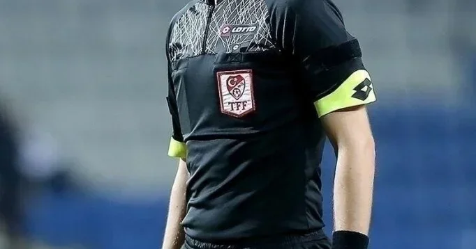 Pul qoyuluşu etməkdə günahlandırılan 152 hakimdən yeni açıqlama