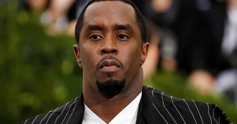 Trampın onu bağışlayacağına inanır