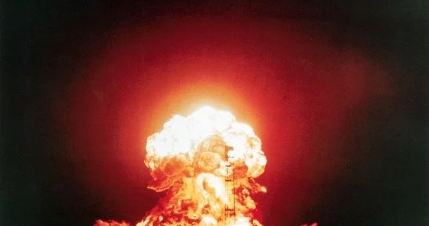 Yeni nüvə yarışı? RAKURS