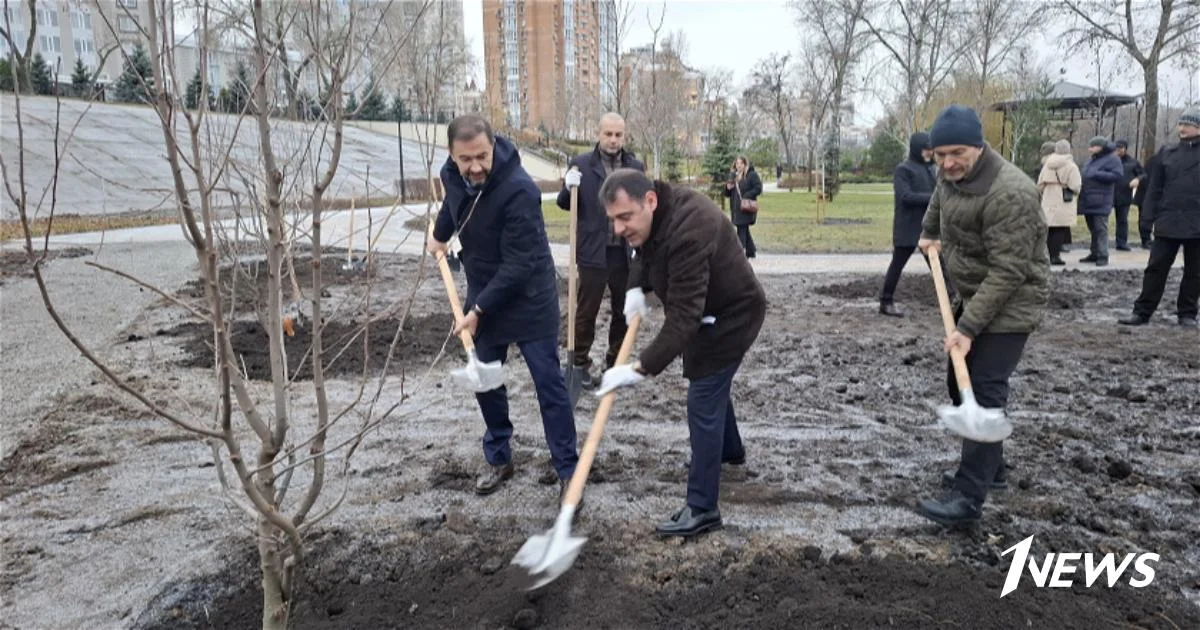 В Киеве заложена Аллея азербайджаноукраинской дружбы ФОТО Новости