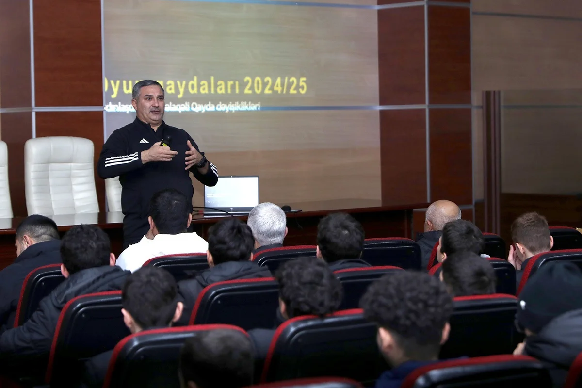 Qarabağ akademiyasında seminar İdman və Biz