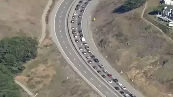 ABŞdə zəlzələdən sonra sunami həyəcanı: Əhali qaçmağa başladı FOTO