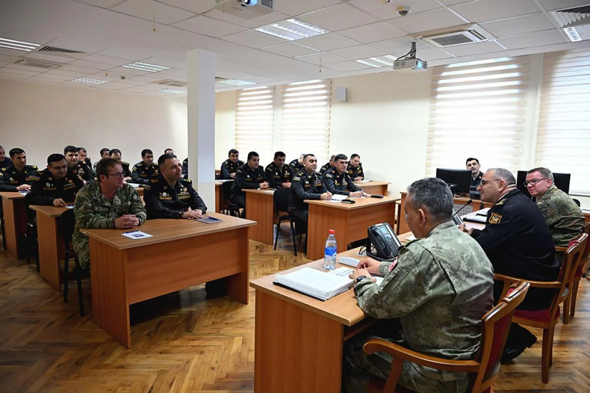 Bakıda NATOnun təlim kursu keçirilib