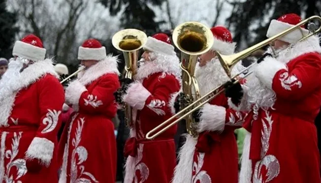 İlk Santa Klausun məzarı tapılıb