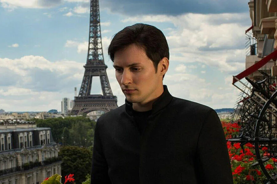 Durov Parisdə ilk dəfə dindirildi