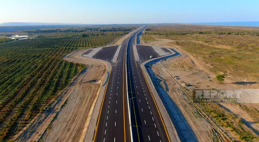 Azərbaycanda pullu yoldan istifadə qaydasını pozanlar məsuliyyət daşıyacaq