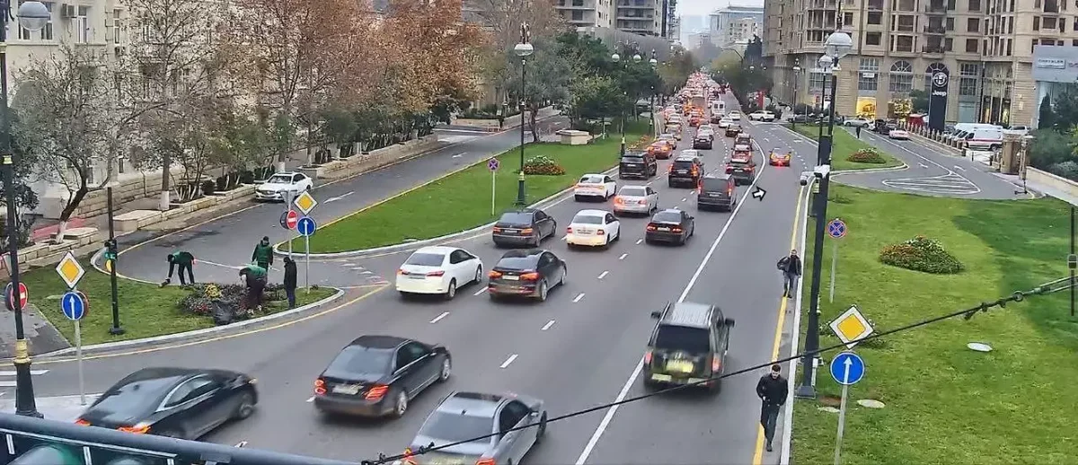 Bakıda hazırda bəzi yollarda sıxlıq müşahidə olunur