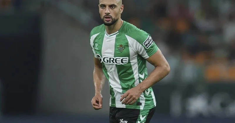 Fənərbaxça Betis in təklifini geri çevirdi