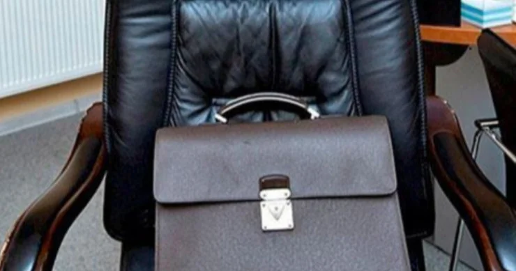 Bu rayonda icra başçısının müavini işdən çıxıb FOTO