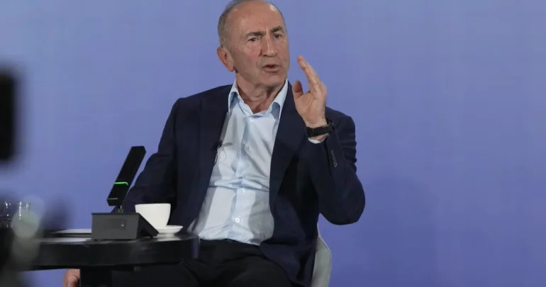 Köçəryan üsyan etdi: Paşinyan KQB nin taktikasına keçib