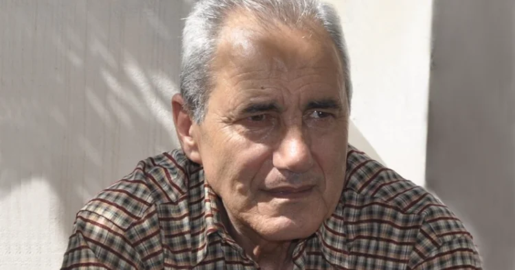 “Bu ədəbiyyatdan bixəbərlər mədəniyyətsiz və nankordurlar...”