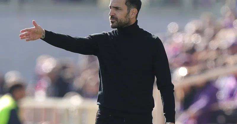 Komo ya görə hər şeyi və hər kəsi yeyərəm Fabreqas özündən çıxdı