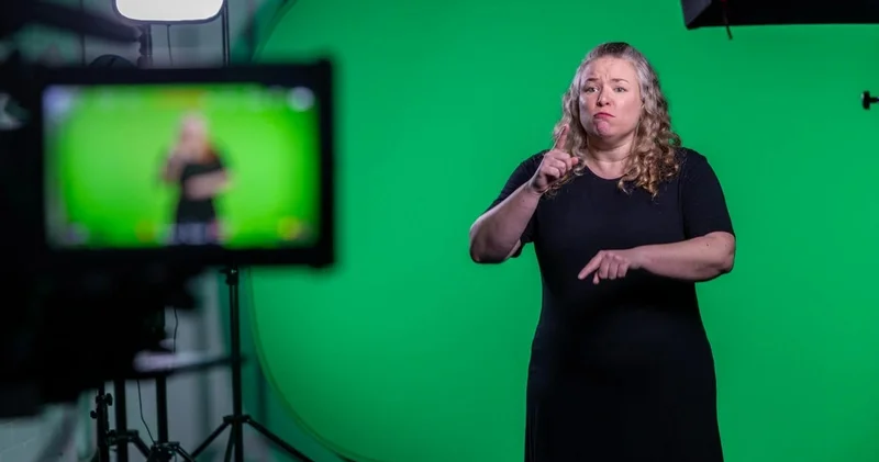 Hansı televiziyalarda işarət dili tətbiq OLUNUR? ARAŞDIRMA