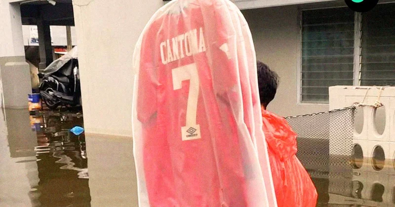 “Mançester Yunayted”in indoneziyalı azarkeşinin fotosu geniş rezonans doğurub