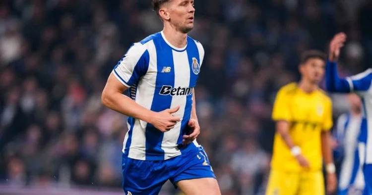 Niderland millisinin hücumçusu üçün mövsüm erkən başa çatdı