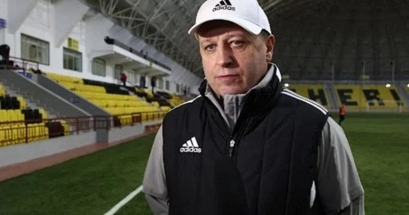 Neftçinin baş məşqçisi postuna əsas namizəd Bakıya GƏLDİ