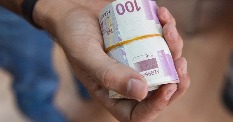 Мужчину, укравшего 6500 манатов, задержала полиция Minval Politika