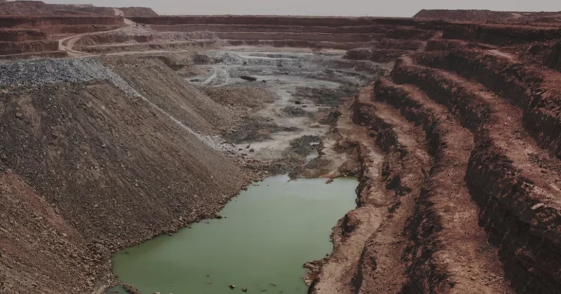Niger hökuməti Fransanın “Orano” şirkətinə qarşı iddia qaldırıb