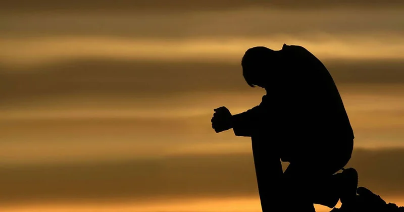 Ateistin ən çıxılmaz bir durumda Allaha yalvarması haqda ibrətamiz hekayə…