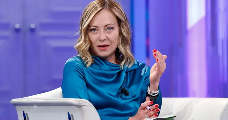 Corcia Meloni Avropanı ABŞ a etibar etməməyə çağırdı