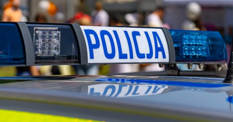 Polşa sakini fişənglərlə qatarların hərəkətini bir neçə saat iflic edib