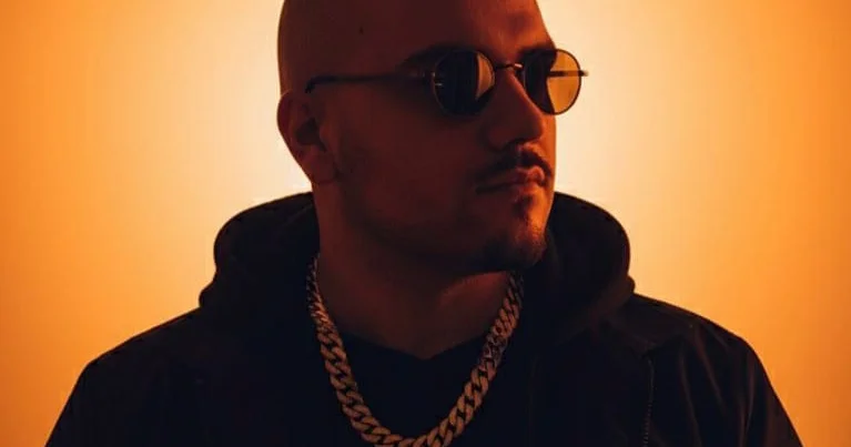 Где я это уже слышал : RAVEL о музыке нулевых, TikTok и поиске своего кода ИНТЕРВЬЮ