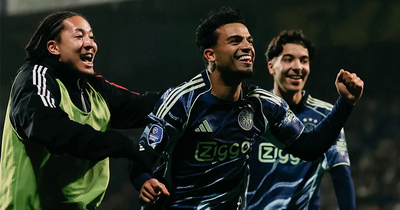 Аякс летит в Баку в хорошем настроении