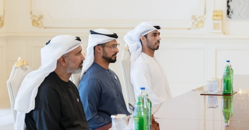 Глава ОАЭ поручил своим компаниям расширять сотрудничество с Азербайджаном Minval Politika